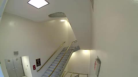 3152RHOB01Stair7_2021-01-06_08h00min02s527ms.mp4