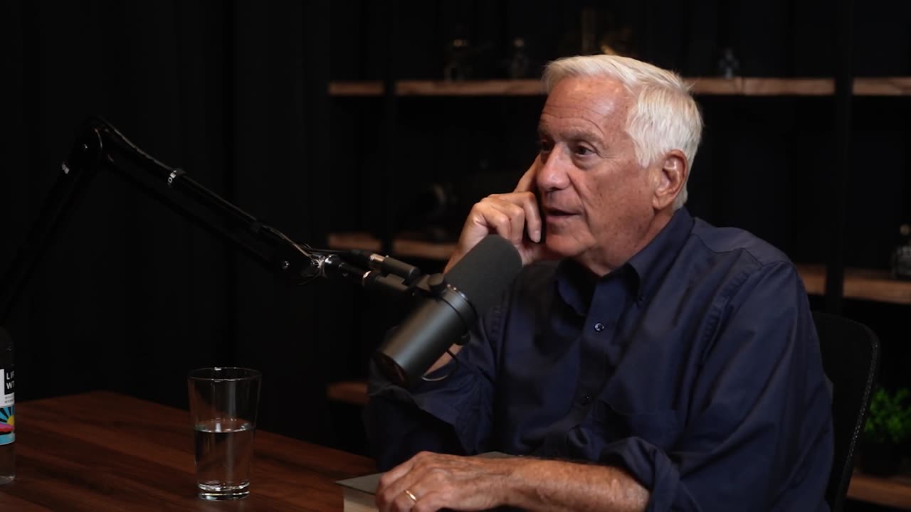 Walter Isaacson: Elon Musk, Steve Jobs, Einstein, Da Vinci & Ben Franklin | Lex Fridman Podcast #395