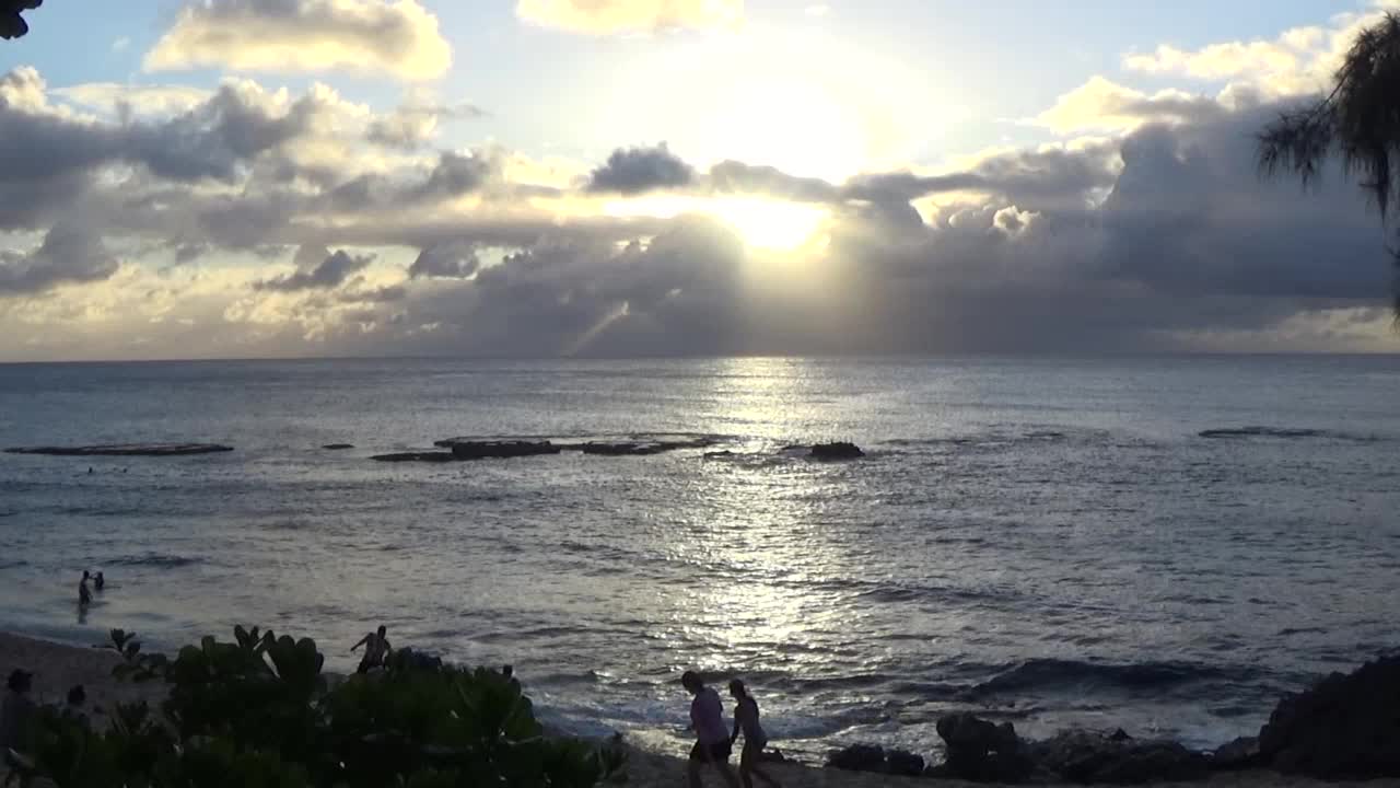 Hale'iwa, HI — Three Tables Beach - Sunset