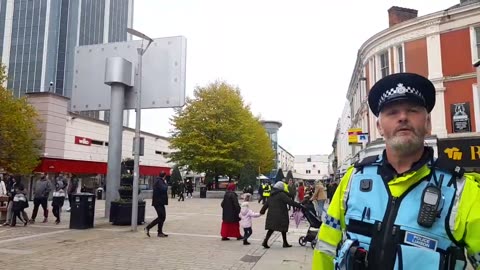 POLICE STOP ME & ASK FOR MY DETAILS! (Free Palestine Protest Blackburn)