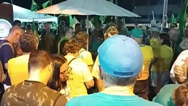 MANIFESTAÇÃO DEMOCRÁTICA EM FOZ DO IGUAÇU