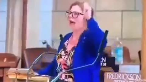 this is an elected state senator from Omaha. 🖕 🤡