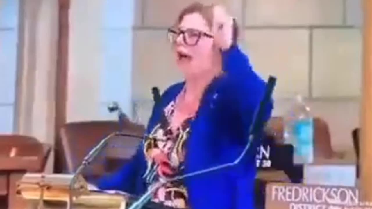 this is an elected state senator from Omaha. 🖕 🤡