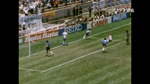 Gary Lineker & Jürgen Klinsmann React to Diego Maradona's 'The Goal of the Century'