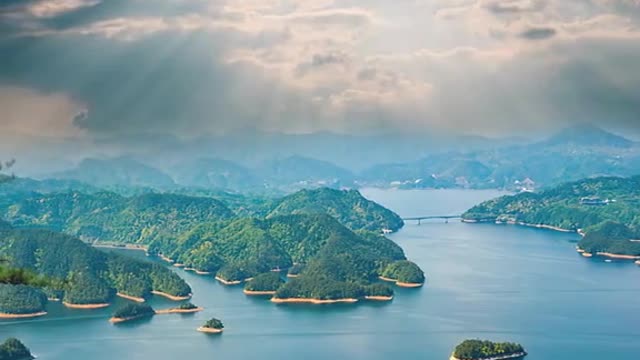 Such a beautiful landscape is as picturesque as a picture