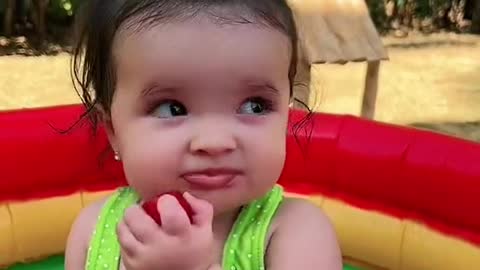 Titia ama a Melissinha , coisa mais fofa do mundo