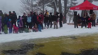 Ragged Mountain water skiing