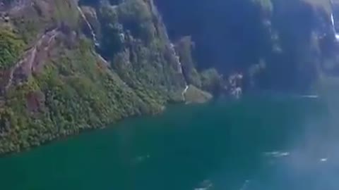 Водопады