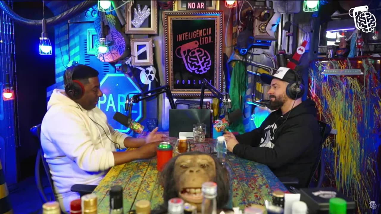 A AMIZADE COM O MANO BROWN - NETINHO DE PAULA Cortes do InteligĂȘncia Ltda.