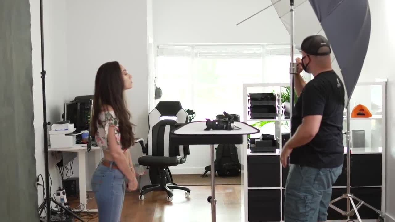 My Foolproof Settings for Studio Portrait Photography _ Miguel Quiles _ Sony Alpha Universe