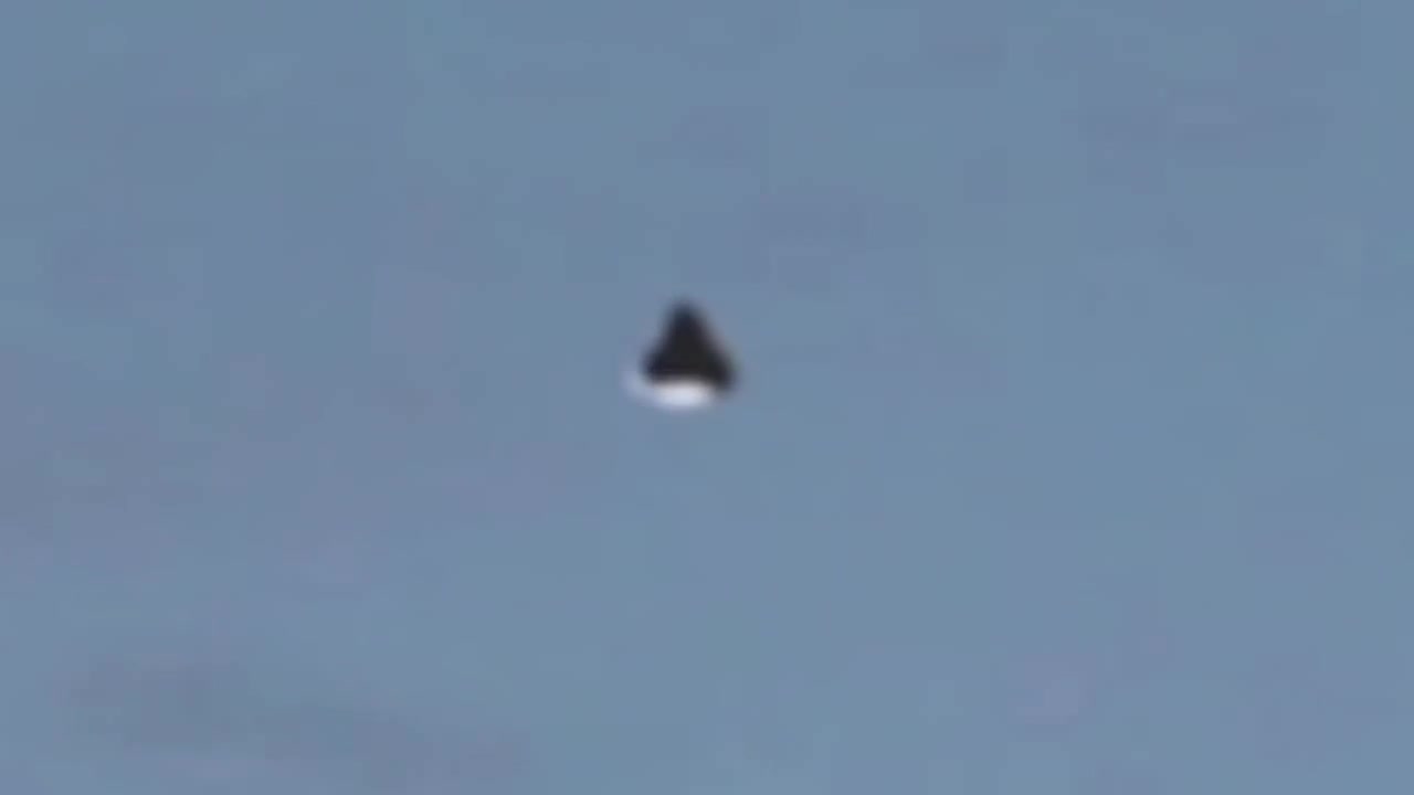 Unidentified flying object over Brisbane in Australia