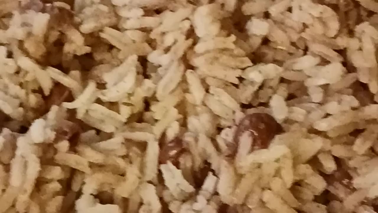 Rice peas and cow head n bean