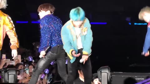 190321 MEDLEY BTS V focus. LYS in hongkong 방탄소년단 뷔 태형 메들리