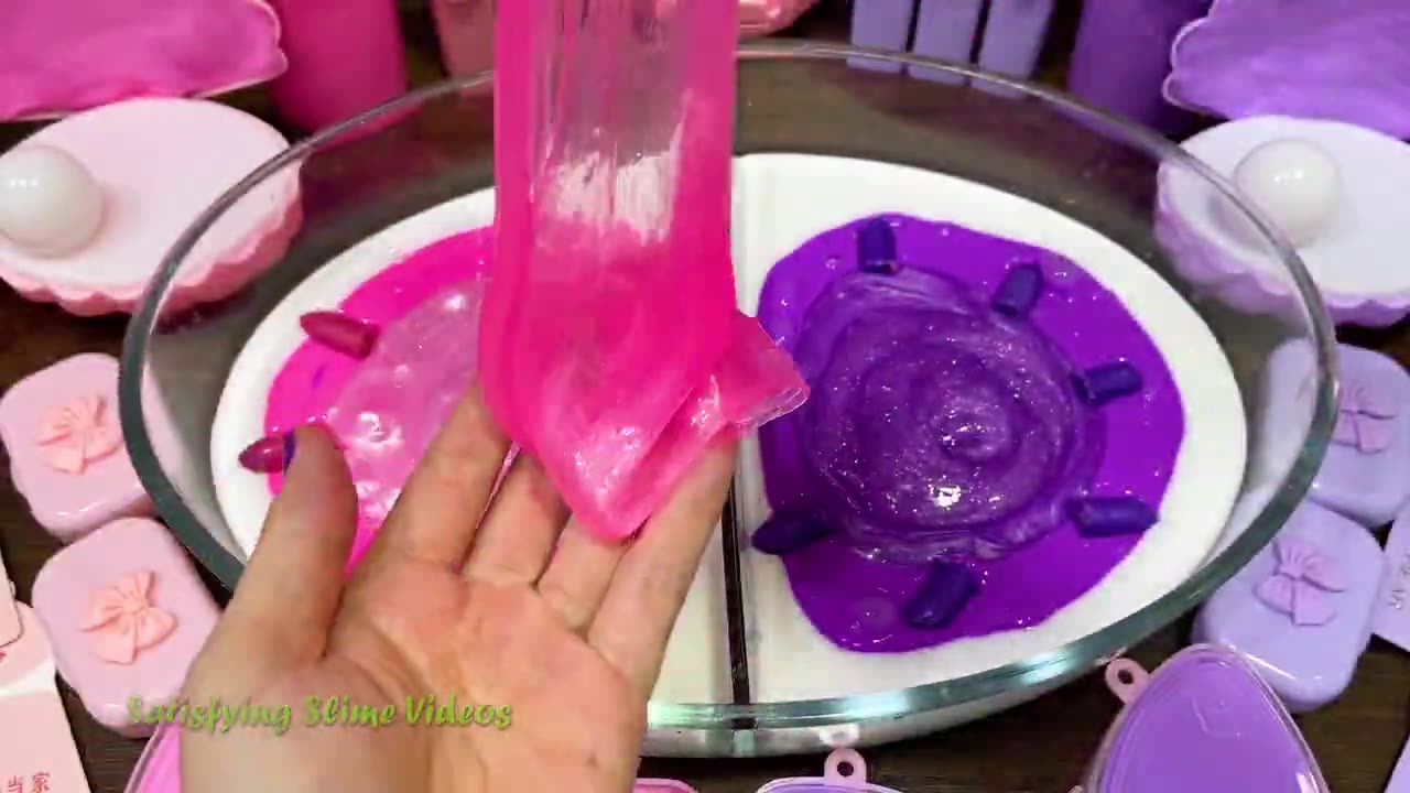 PINK vs PURPLE BUTTERFLY ! Mixing random into GLOSSY SLIME ! Relaxing Slime