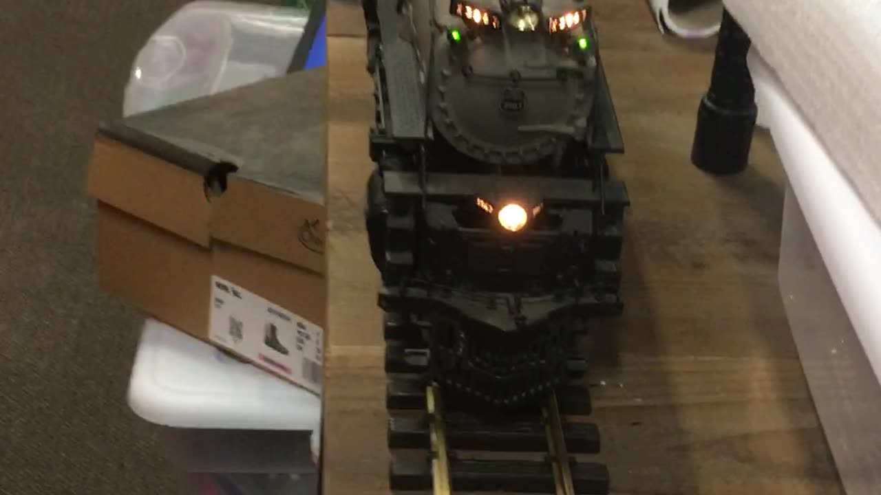railking 70-3002-1 4-6-6-4 challenger steam engine