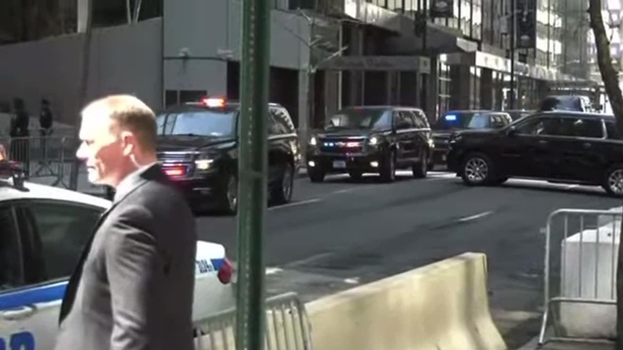 NY City Court house road front activity...