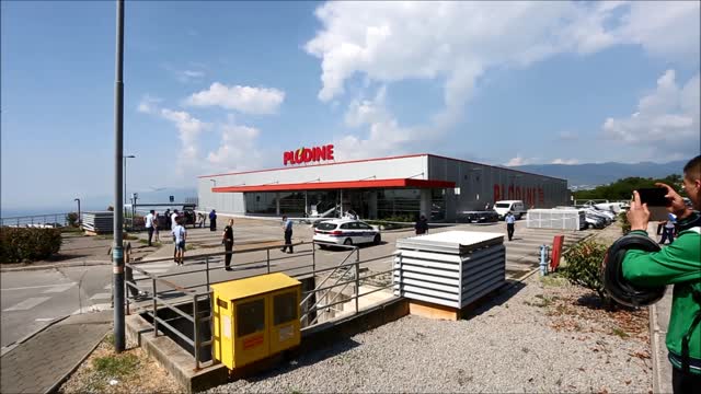 Očevid nakon što su razneseni bankomati