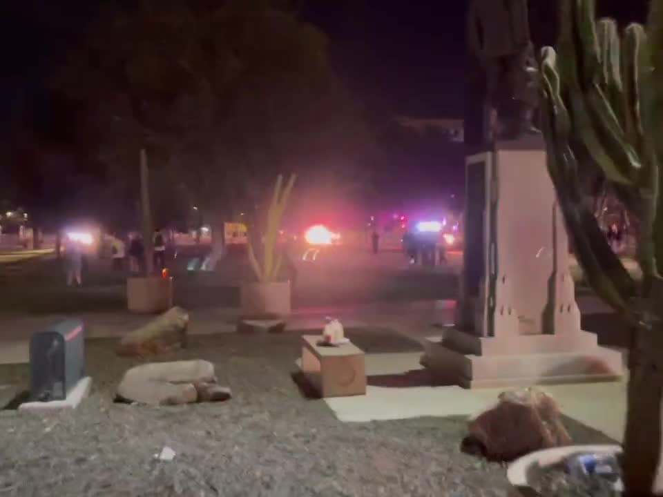 AZ Insurrection Continues As Radical Pro Death Rioters Attempt To Breach For 2nd Night In A Row