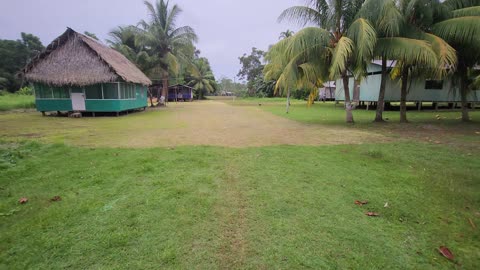 Recorrido por las calles asfaltadas de Santa Rosita de Tipishca - Masisea - Ucayali - Perú