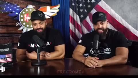 Conservative twins get the last laugh