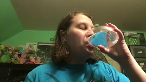Icy Refreshment Unleashed: The Limon Up Chug Experience (SO COLD