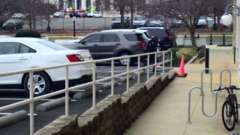 1669HQOB01SouthwestWalkway_2021-01-06_08h40min01s720ms.mp4