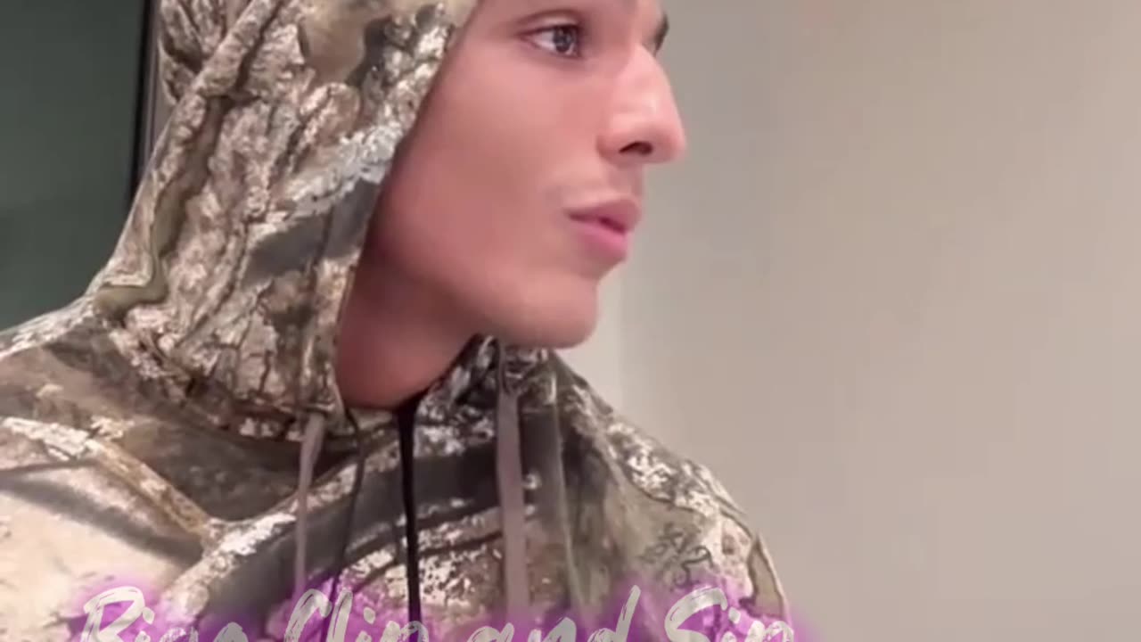 RoaenKnows n gf are abusing each other n show bruises n bites 11/12/24 #bigoclipandsip