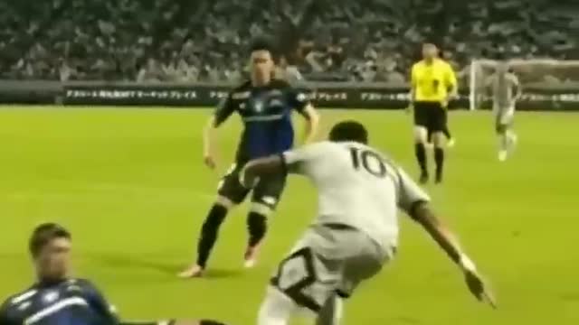Messi is just different👽