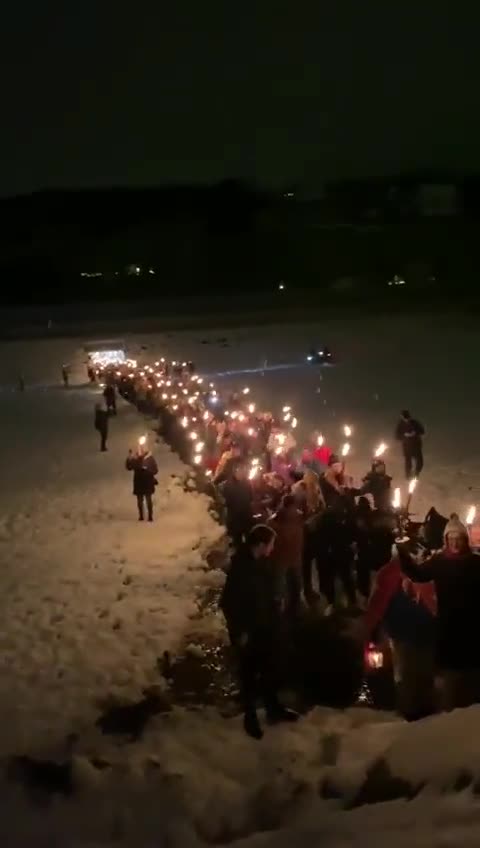 More Freedom fighters join Swiss & Austrians tonight on the Boarder Protesting against mandates