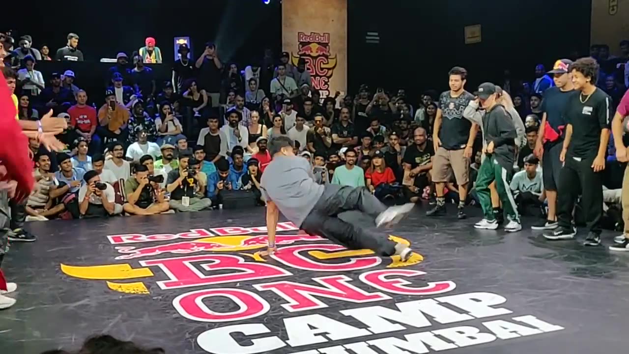 INDIA vs AMERICA Epic Dance Battle at Red Bull BC One 2019 India - World Finals