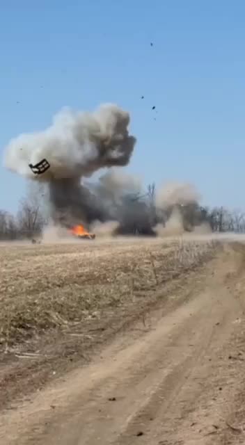 Ukraine War - Explosion of a mined BMP-1