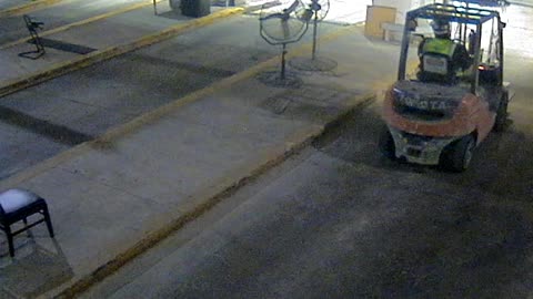 3138RHOBG3CStGarageLeftDoor_2021-01-06_01h49min58s213ms.mp4