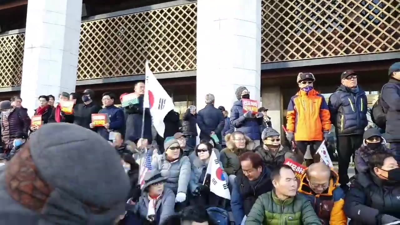 20200115_V3_S03(r8tUb3JJOT8)내로남불에 열받은 대구청년의 이 간절한 마음을 경청하라!