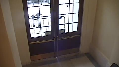 3443CHOB02CH12NRotundaExit_2021-01-06_09h20min00s960ms.mp4