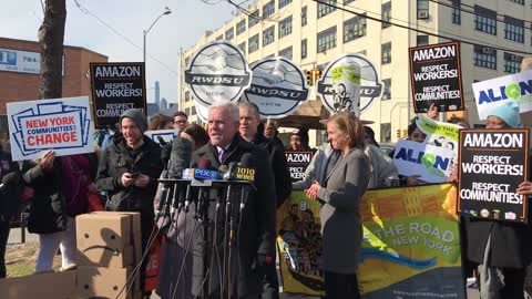NYC's anti-Amazon radicals heckled by business owners