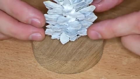 Colorful Christmas Tree 🎄 with Pine Cone RESIN ART