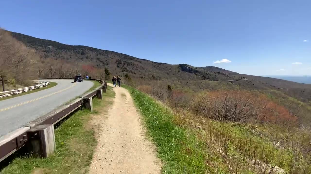 4/24/23 57°F ￼NW NC . Linn Cove Viaduct.