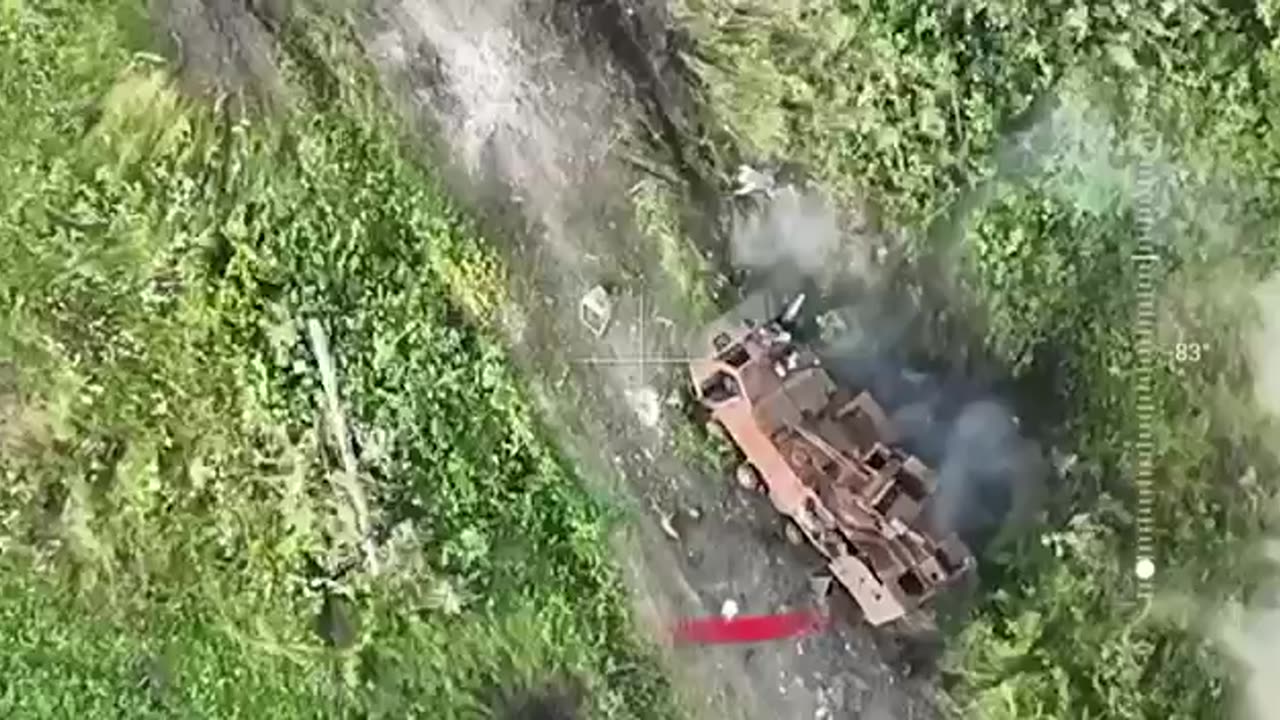 Video of the destruction of enemy forces in Novosyolivske in the Kupyansk direction.