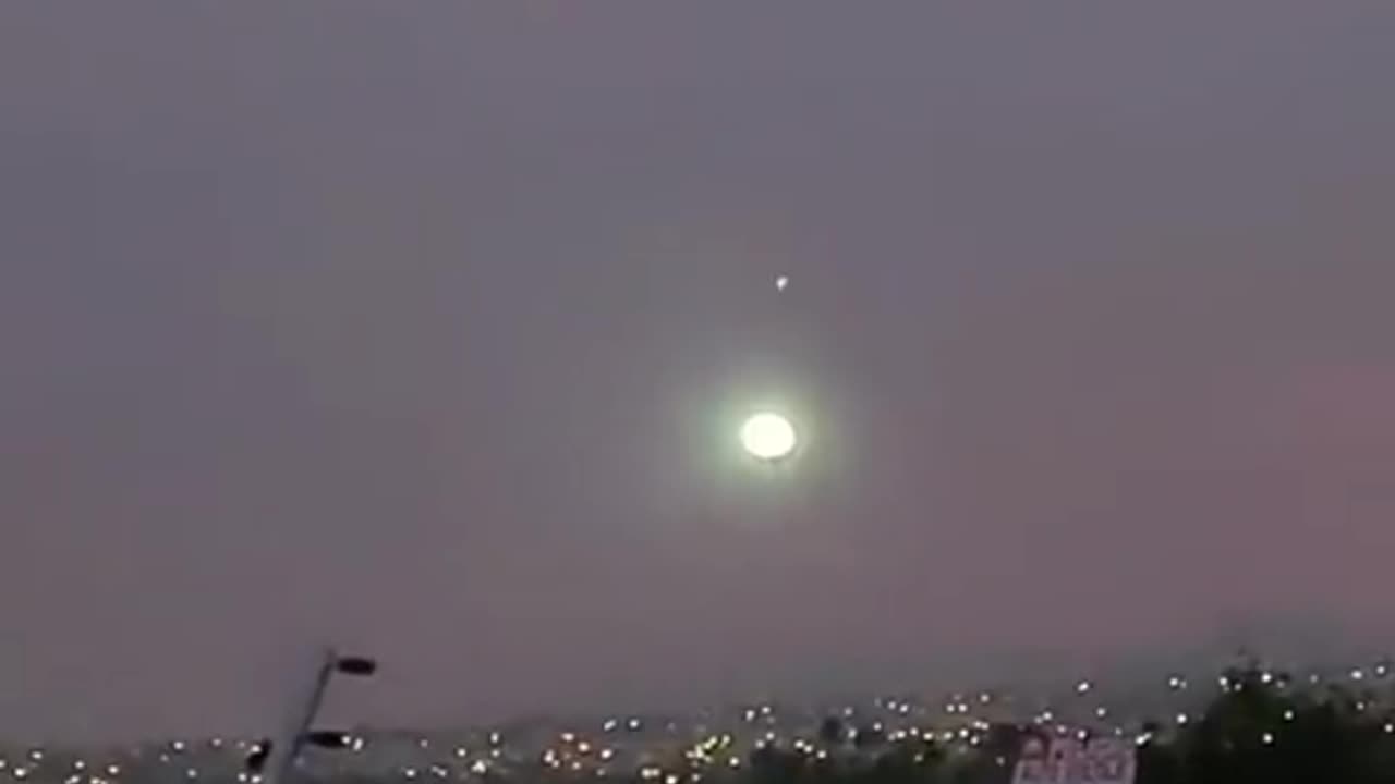 UFO filmed in Mexico.