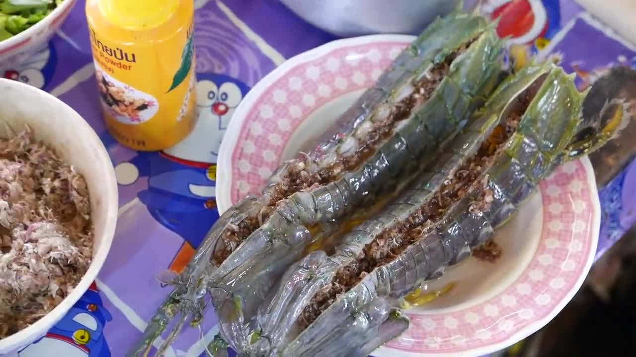 ALIEN SHRIMP Thailand Street Food2