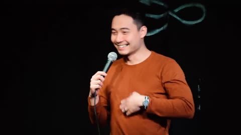 Malaysian Roasts A Singaporean - Nigel Ng - Standup Comedy