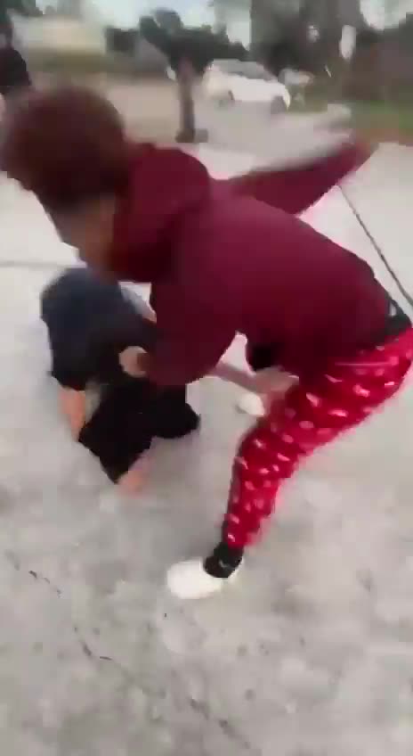 Gay man beats up kid for being homophobic