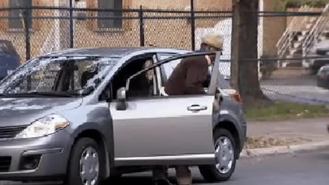 An old man parking a car in one move like a professional