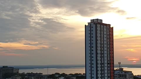 PÔR DO SOL MANAUS AMAZONAS