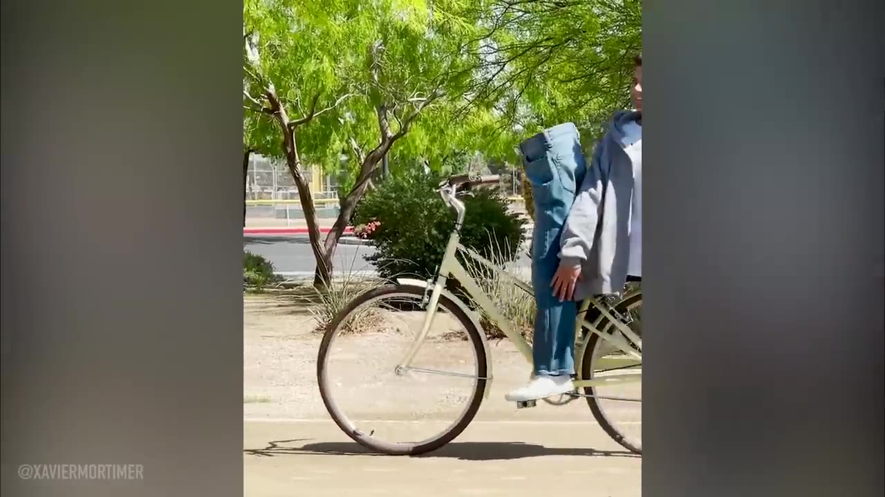 Man cut in half on a bike ..🤔👀