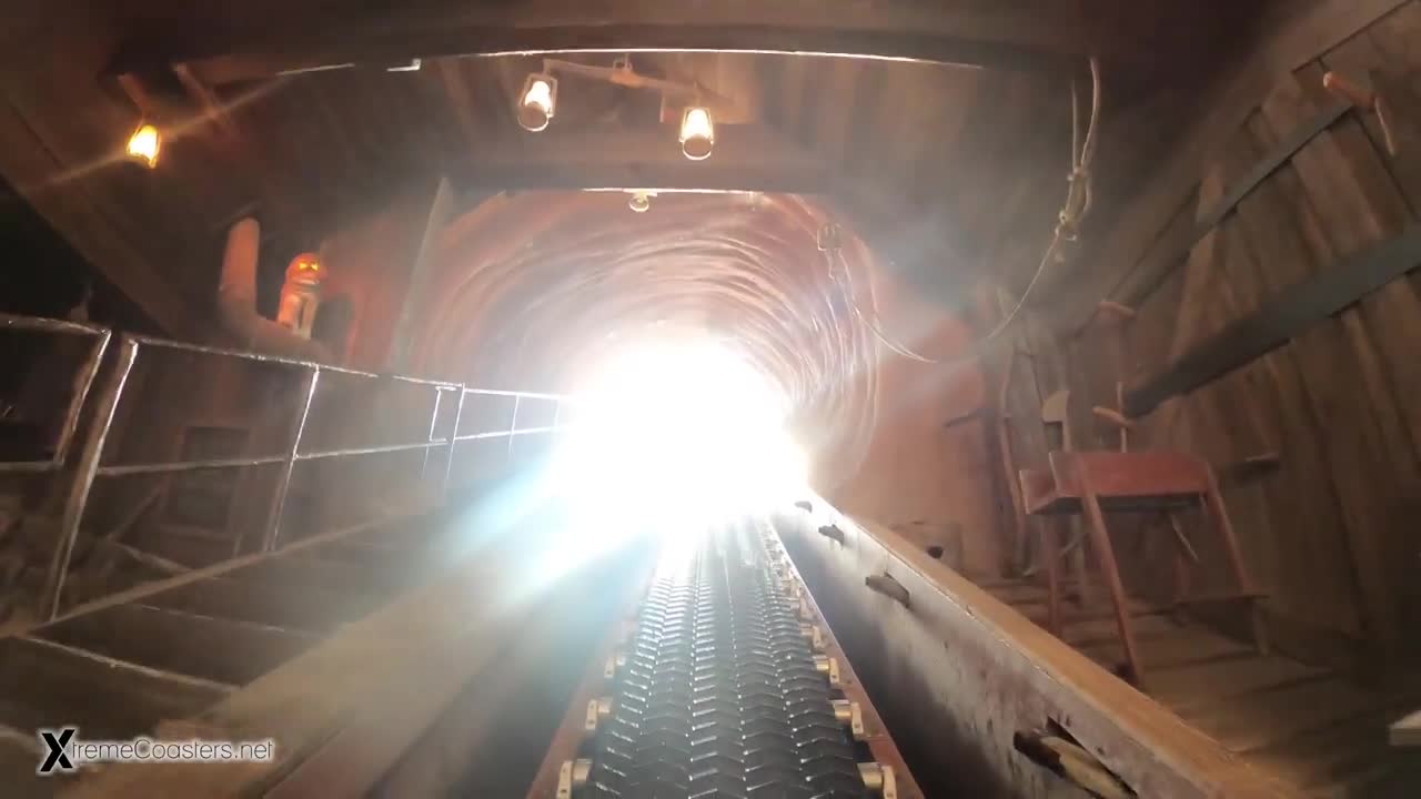 Splash Mountain 4K Front Seat POV - Disneyland Park California