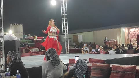 Belly Dance @ Middle of Desert