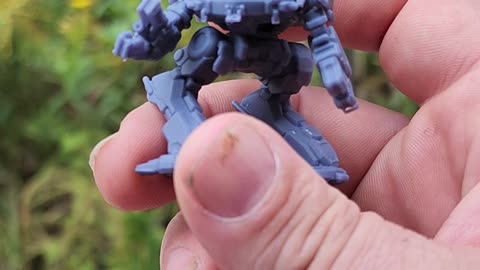 Unboxing a King Crab mini