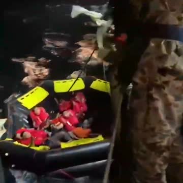 🇹🇭 Thai Navy ship sinks during storm in Gulf of Thailand