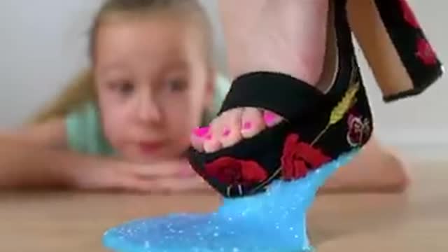 UXU - ASMR Shoes and slime